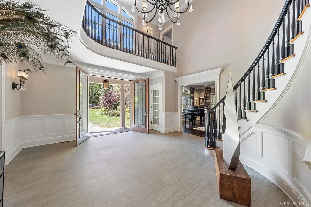 8 Ridgeview Circle Armonk NY 10504