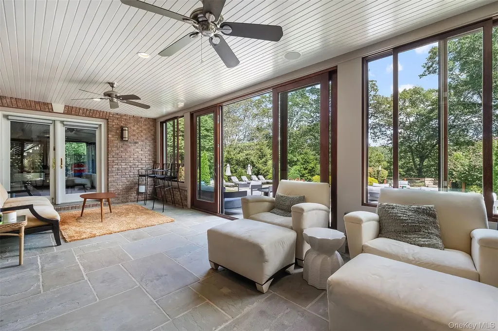 8 Ridgeview Circle Armonk NY 10504