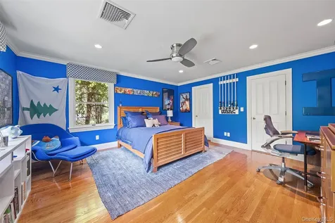 8 Ridgeview Circle Armonk NY 10504
