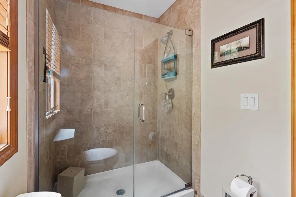 3 Indian Hill Road Mahopac NY 10541