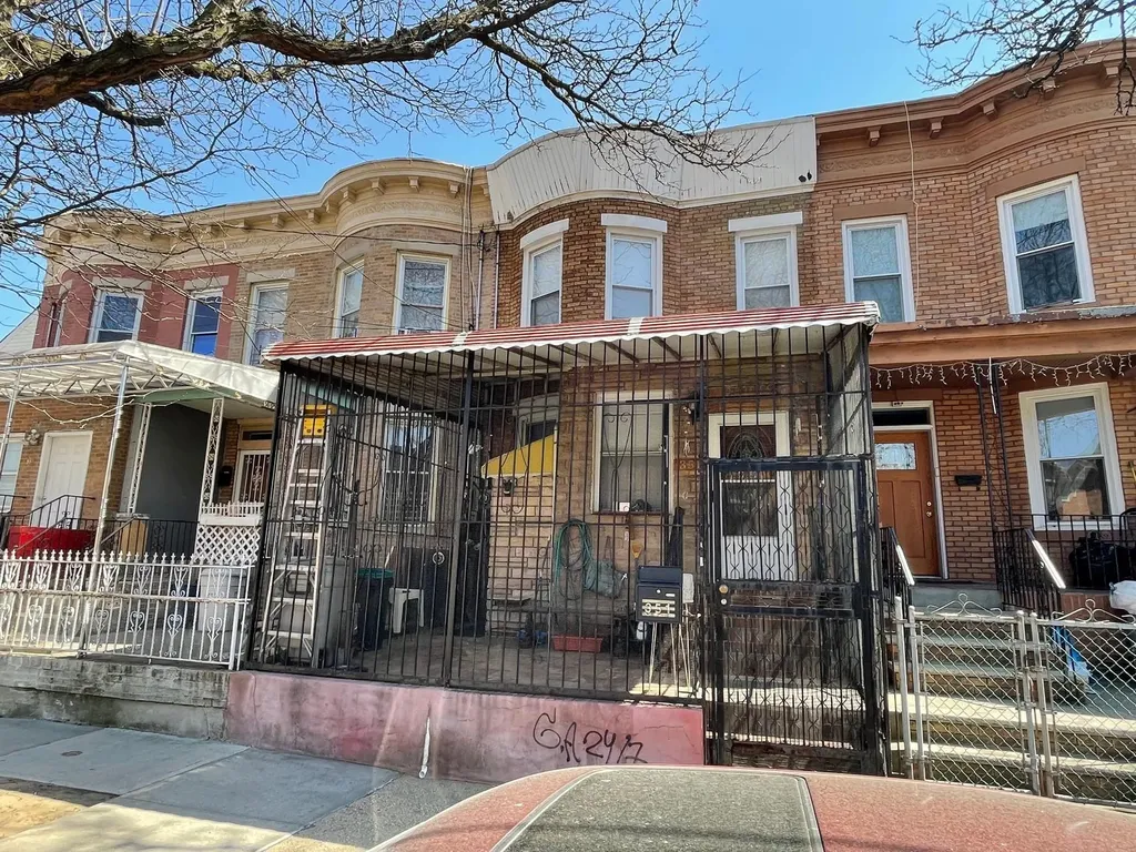 351 Autumn Avenue Brooklyn NY 11208