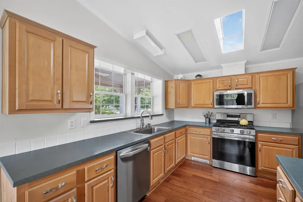 51 Vero Drive Poughkeepsie NY 12603
