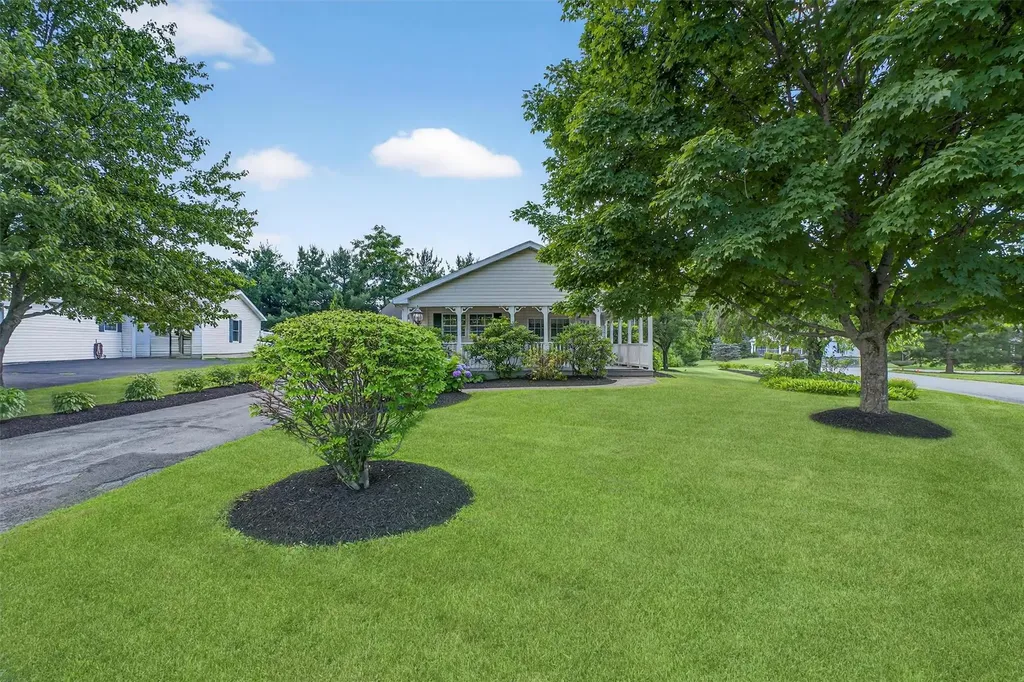 51 Vero Drive Poughkeepsie NY 12603