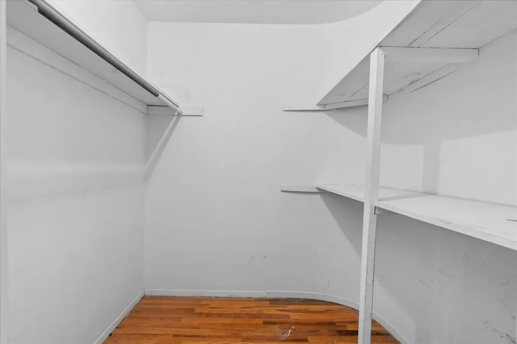 3944 Bea Court Oceanside NY 11572