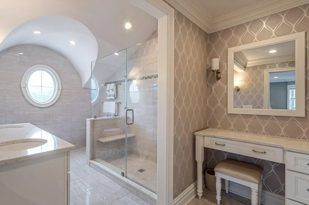 103 Paddington Circle Smithtown NY 11787
