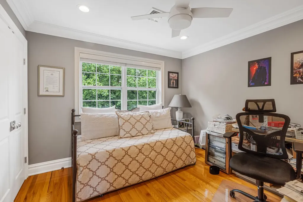 103 Paddington Circle Smithtown NY 11787