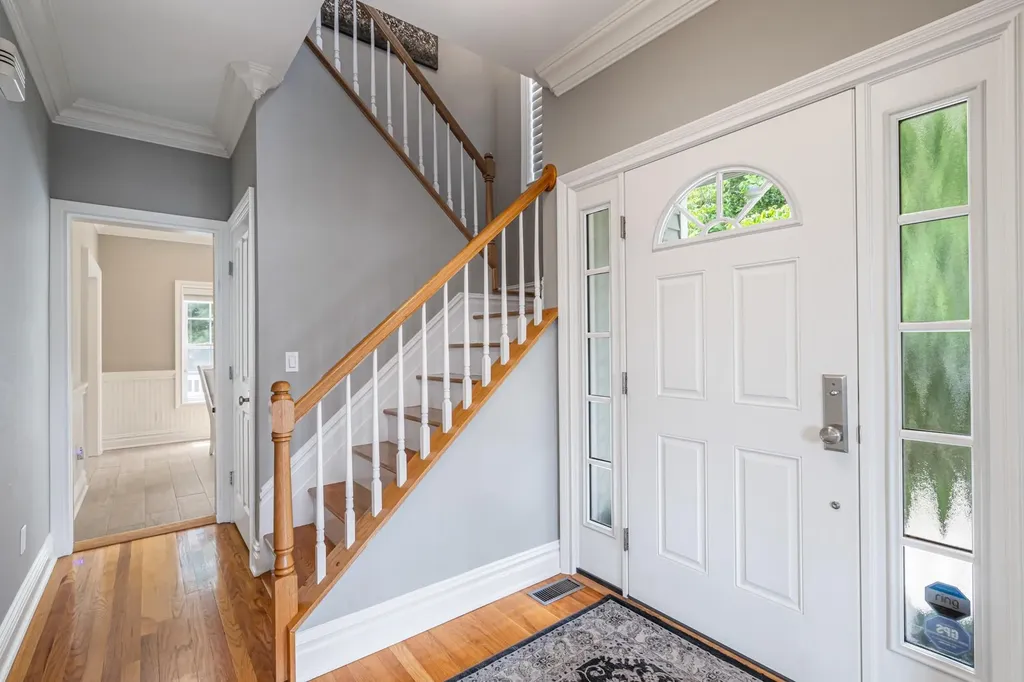 103 Paddington Circle Smithtown NY 11787