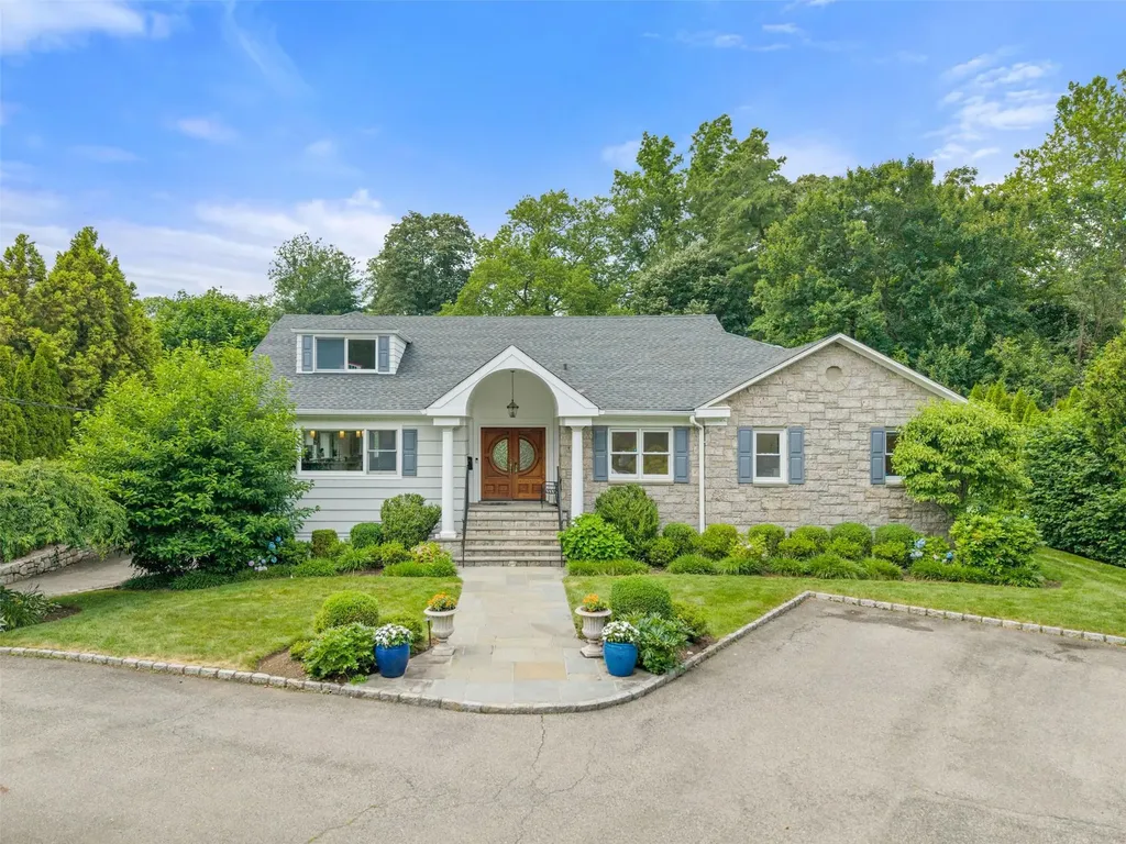 130 Carthage Road Scarsdale NY 10583