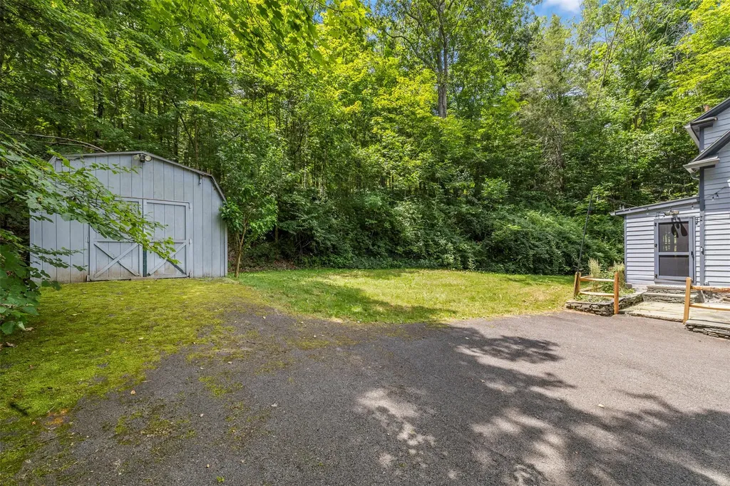 1025 Sawkill Road Kingston NY 12401