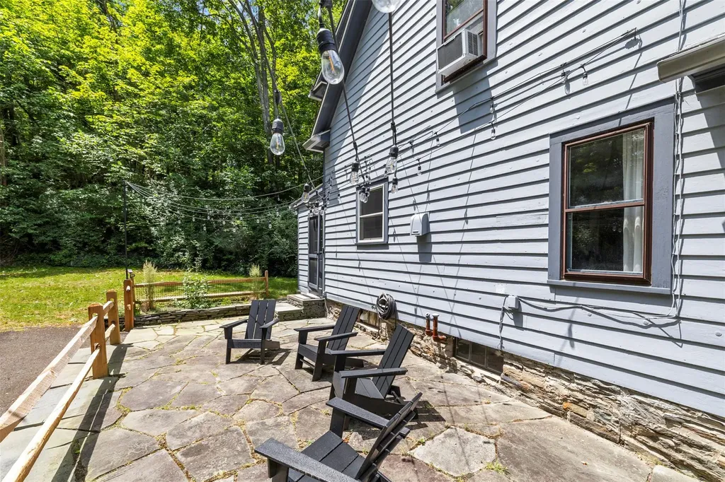 1025 Sawkill Road Kingston NY 12401