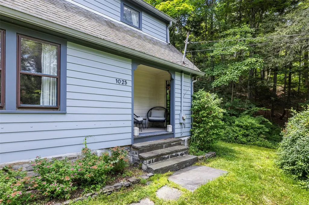 1025 Sawkill Road Kingston NY 12401