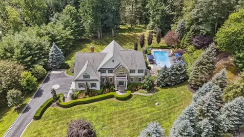 6 Shard Court Katonah NY 10536