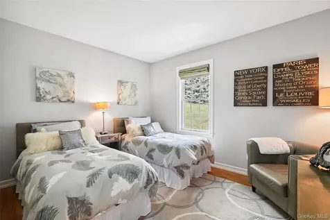 6 Shard Court Katonah NY 10536