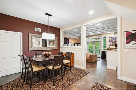 6 Shard Court Katonah NY 10536