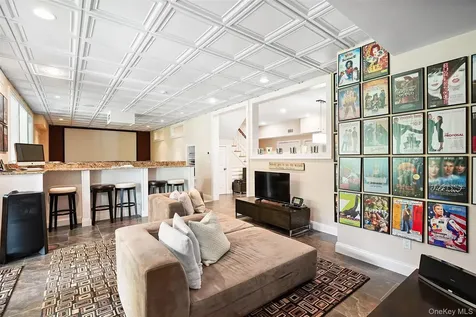 6 Shard Court Katonah NY 10536
