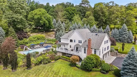 6 Shard Court Katonah NY 10536