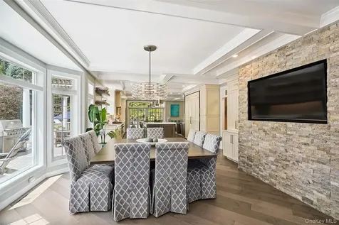 6 Shard Court Katonah NY 10536