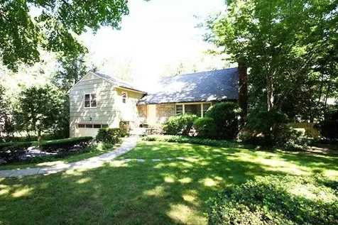 49 Henry Street Scarsdale NY 10583