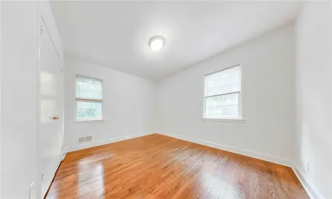 49 Henry Street Scarsdale NY 10583