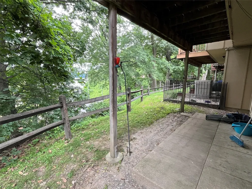 24 Hudson Heights Drive Poughkeepsie NY 12601