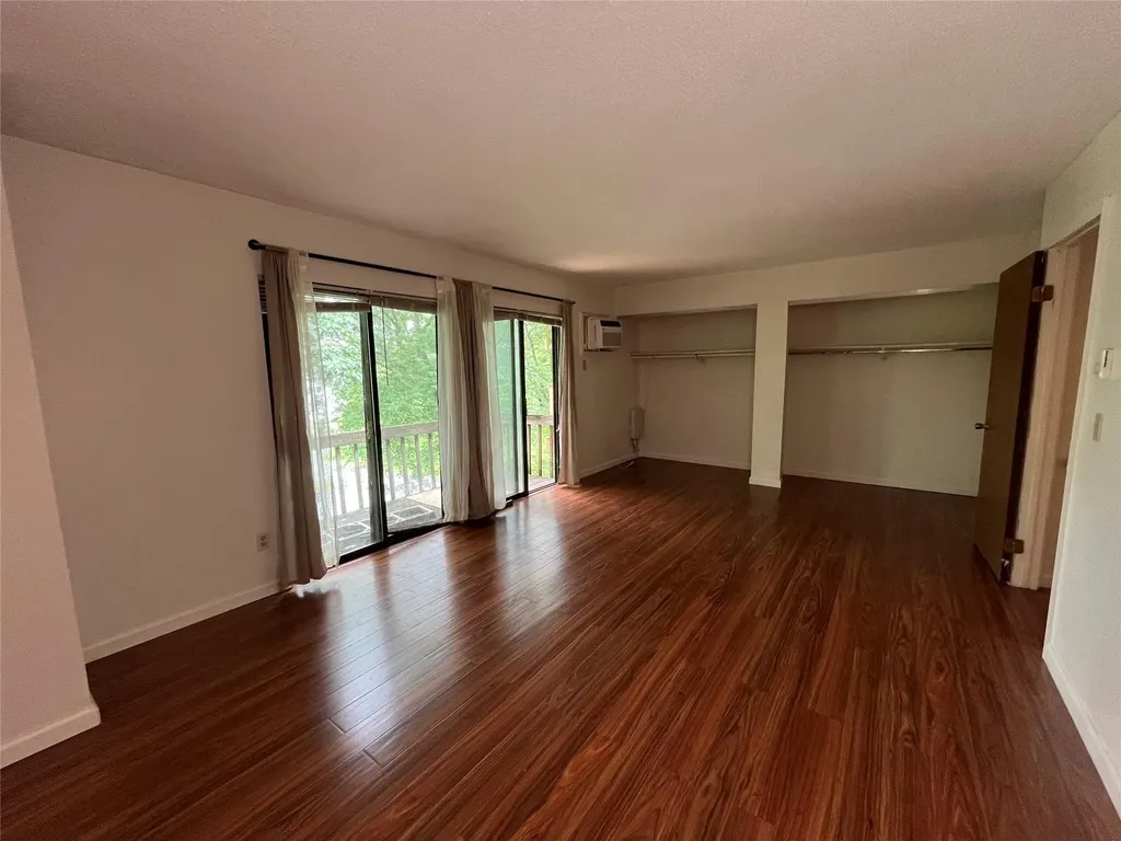 24 Hudson Heights Drive Poughkeepsie NY 12601