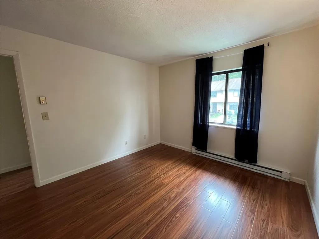 24 Hudson Heights Drive Poughkeepsie NY 12601