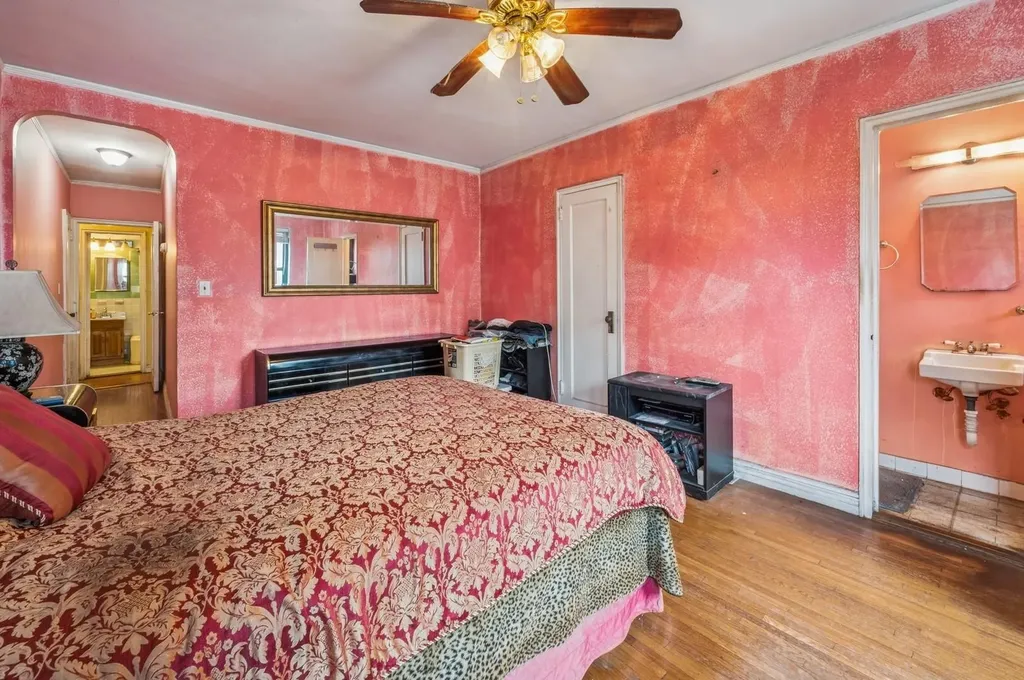 306 E Mosholu Parkway S Bronx NY 10458