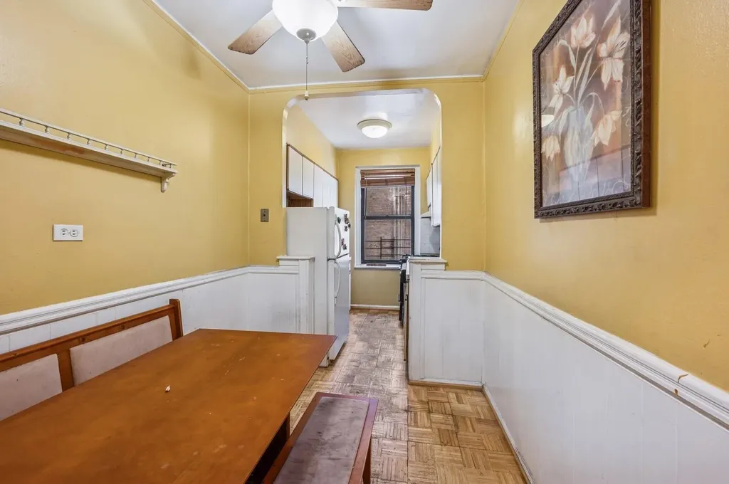 306 E Mosholu Parkway S Bronx NY 10458