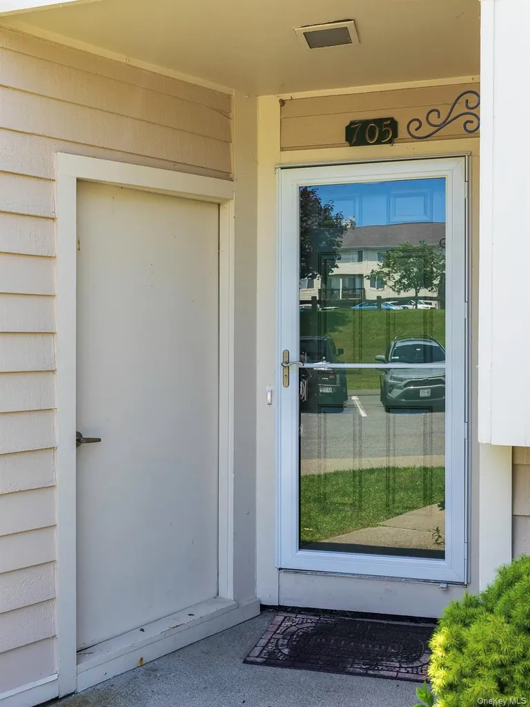 705 Eagles Ridge Road Brewster NY 10509