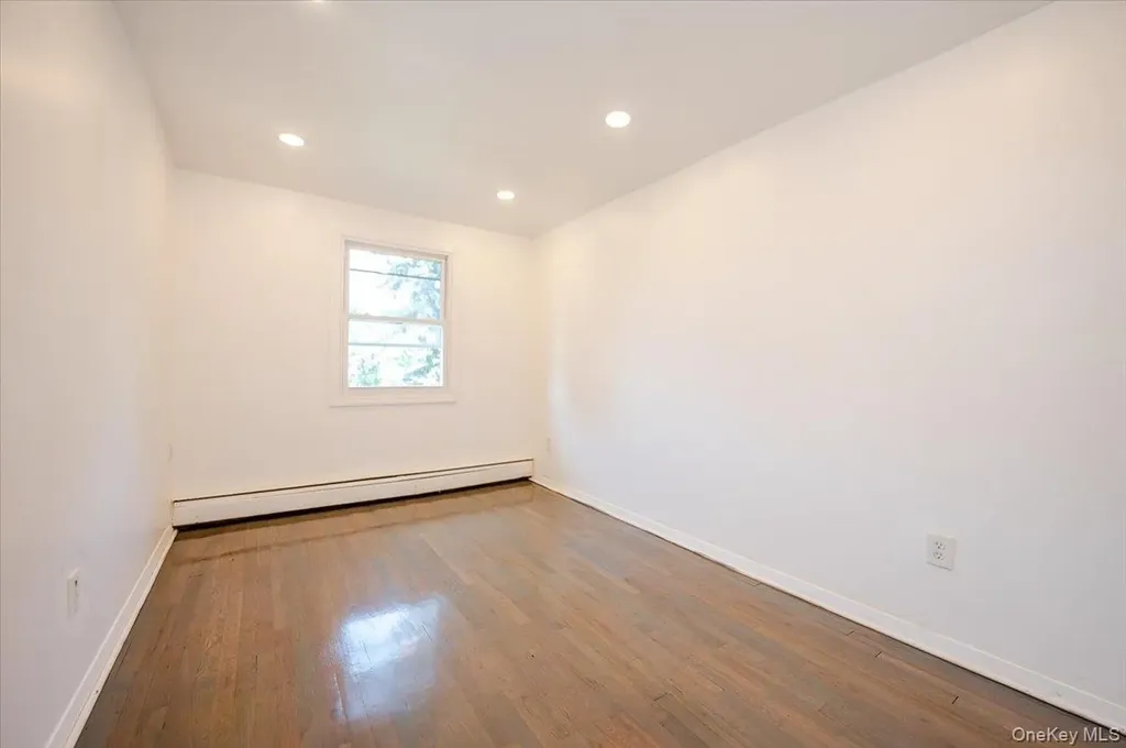 6633 Avenue M Brooklyn NY 11234