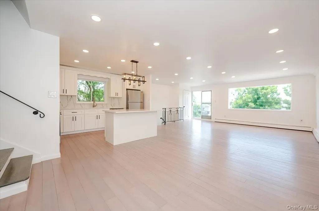 6633 Avenue M Brooklyn NY 11234