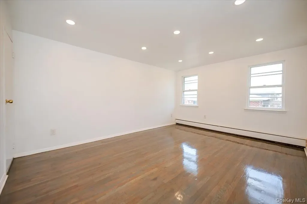 6633 Avenue M Brooklyn NY 11234