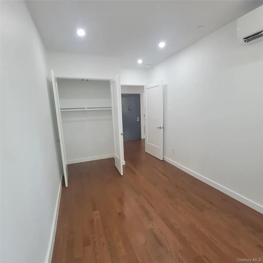 2041 Strauss Street Brooklyn NY 11212