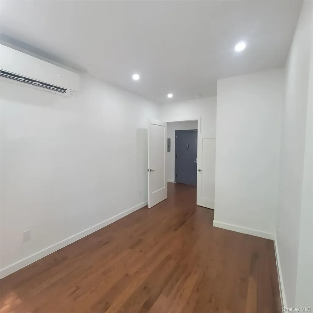 2041 Strauss Street Brooklyn NY 11212