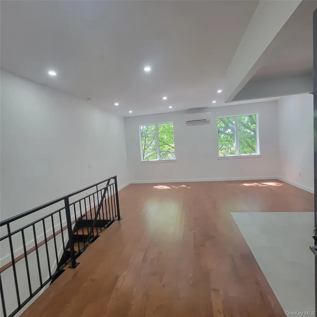 2041 Strauss Street Brooklyn NY 11212