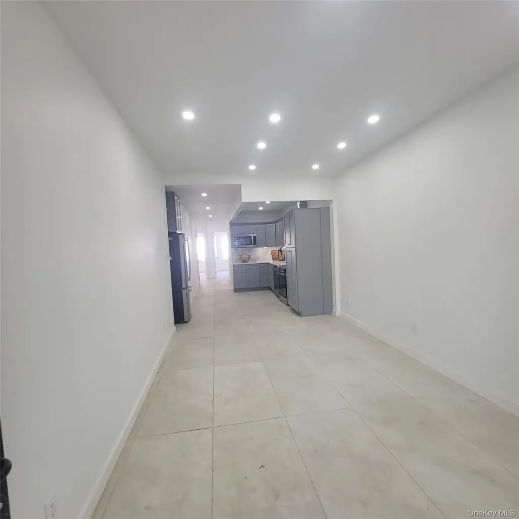 2041 Strauss Street Brooklyn NY 11212
