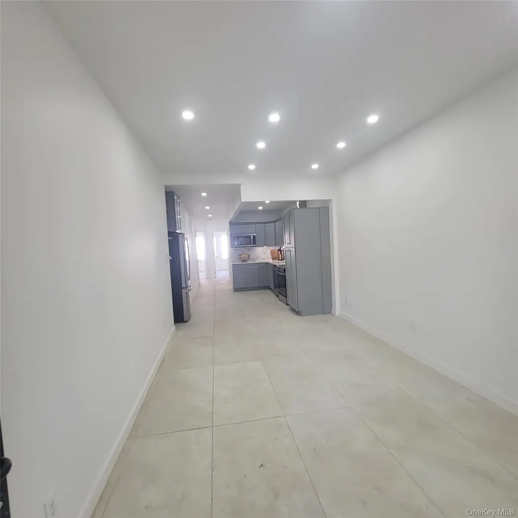 2041 Strauss Street Brooklyn NY 11212