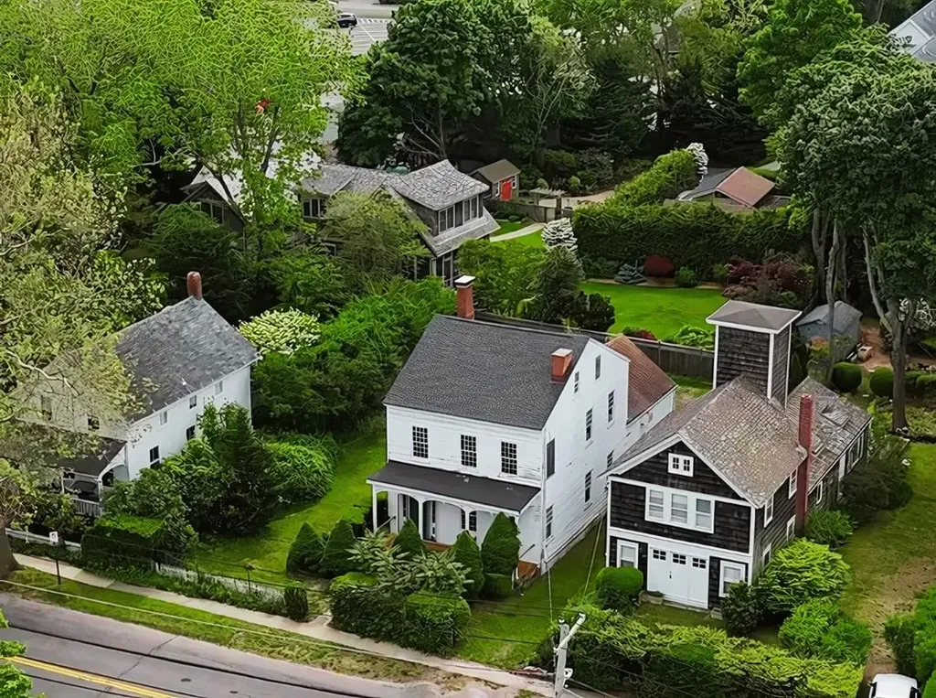 352 Main Street Sag Harbor NY 11963