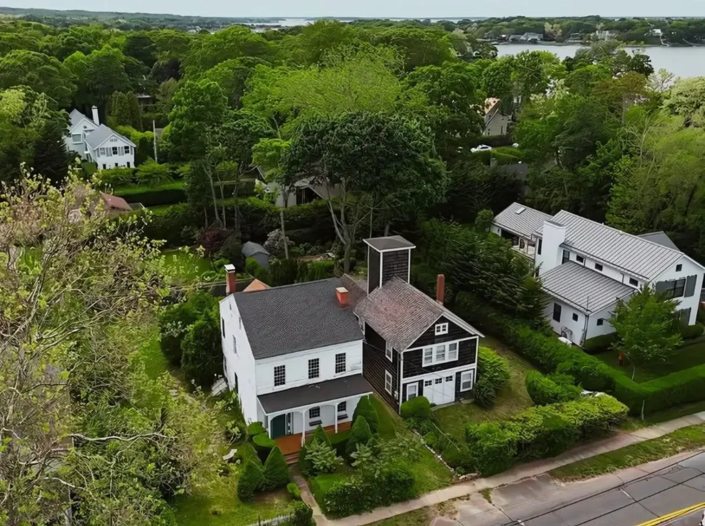 352 Main Street Sag Harbor NY 11963