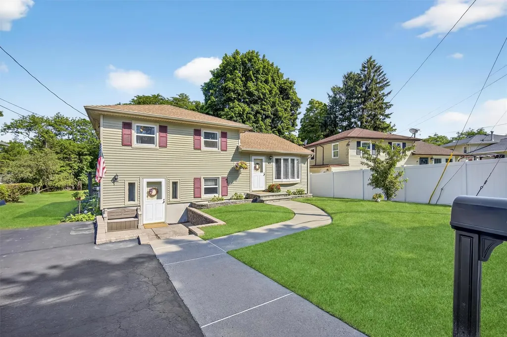 43 Sherman Drive Newburgh NY 12550