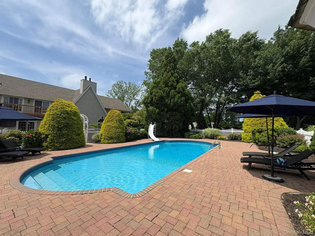 365 Chablis Path Southold NY 11971