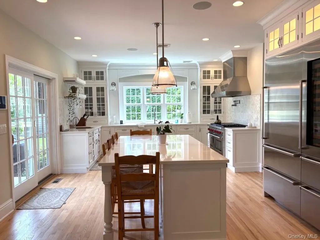 365 Chablis Path Southold NY 11971