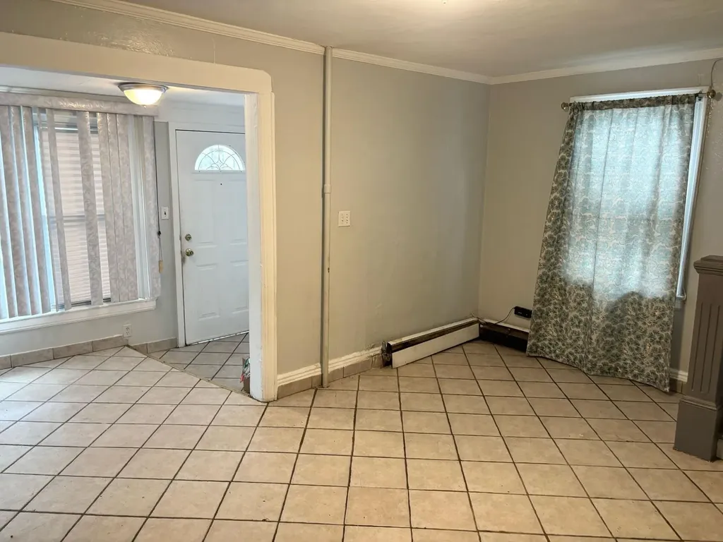 57 Bulwer Place Brooklyn NY 11207