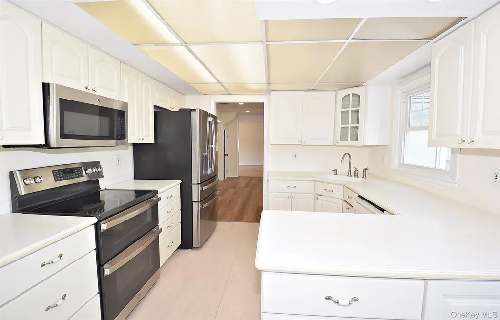 675 Hawkins Road E Coram NY 11727