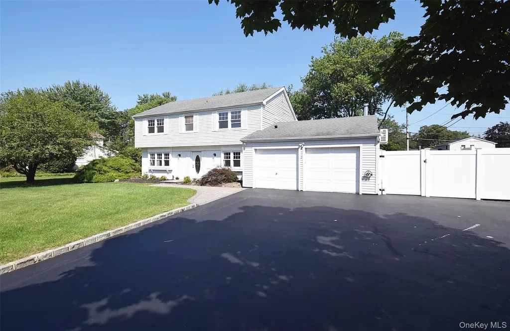 675 Hawkins Road E Coram NY 11727