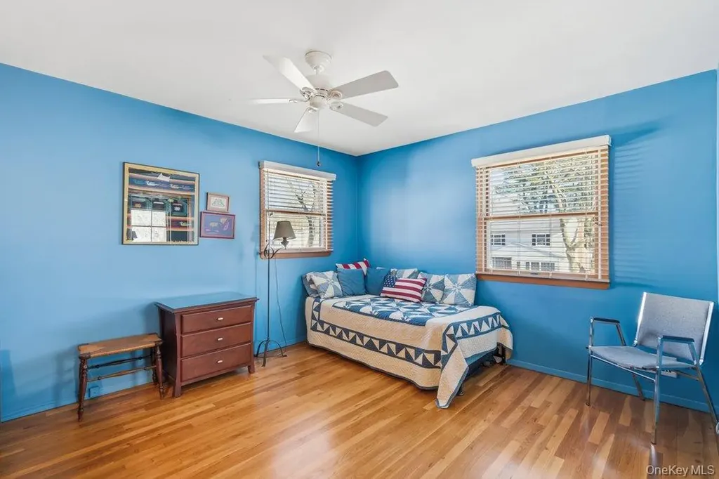 29 Munson Court Melville NY 11747