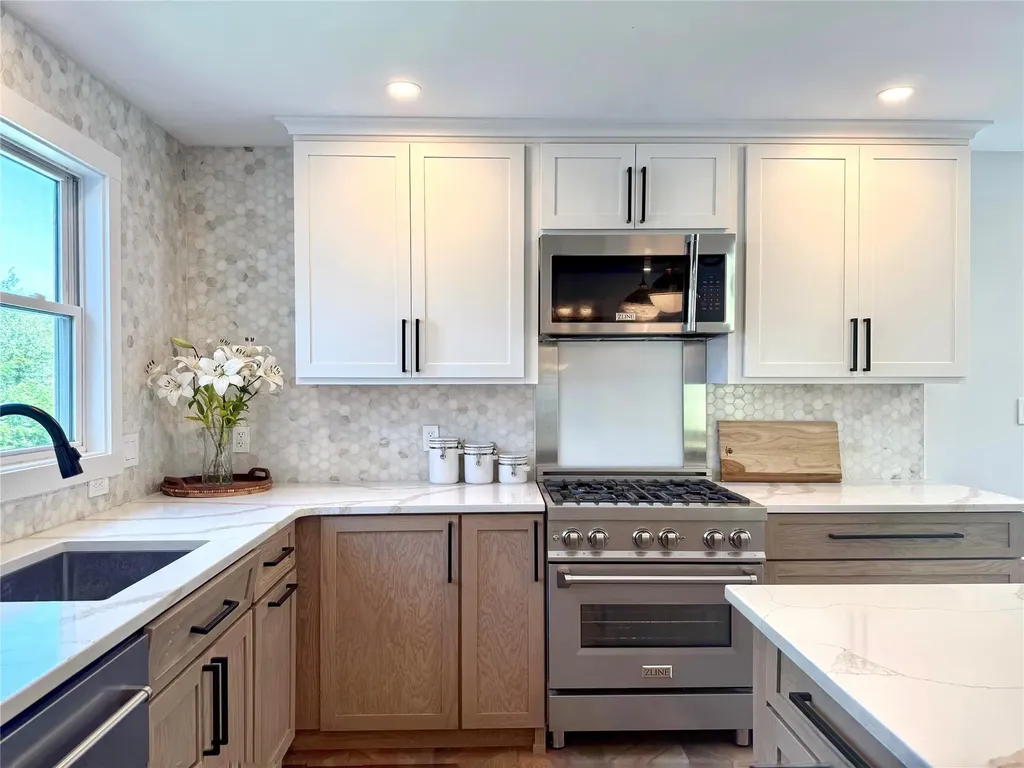 4 High Point Drive Poughkeepsie NY 12603