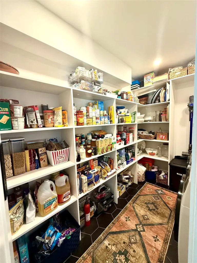 4 High Point Drive Poughkeepsie NY 12603