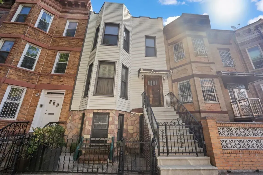 527 57th Street Brooklyn NY 11220