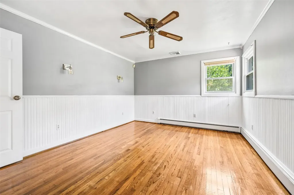 65 Hampton Avenue Mastic NY 11950